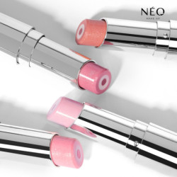 Balsam do ust w sztyfcie Triple Action: 04 GOT SWEET APRICOT