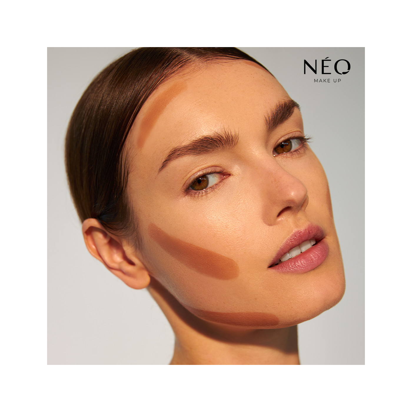 Bronzer w sztyfcie Bronzer w sztyfcie