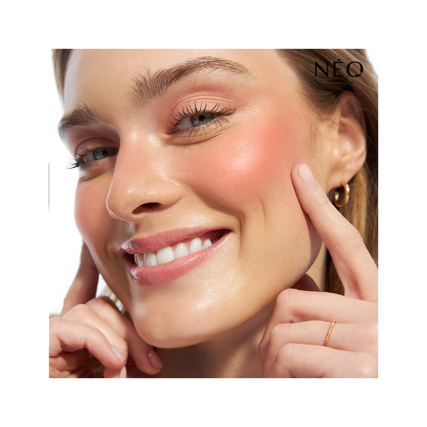 R&oacute;ż sypki  Intense Serum Time to Blush 02