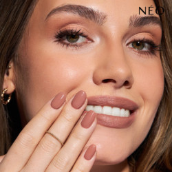 Długotrwała pomadka do ust w płynie: 01 NEVER ENDING STYLE