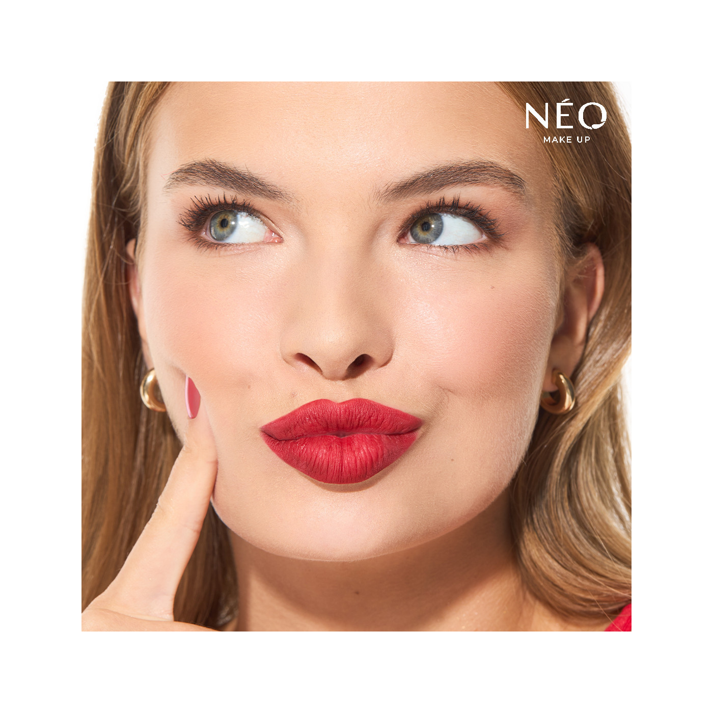 Długotrwała pomadka do ust w sztyfcie: 02 CHERRY ON TOP