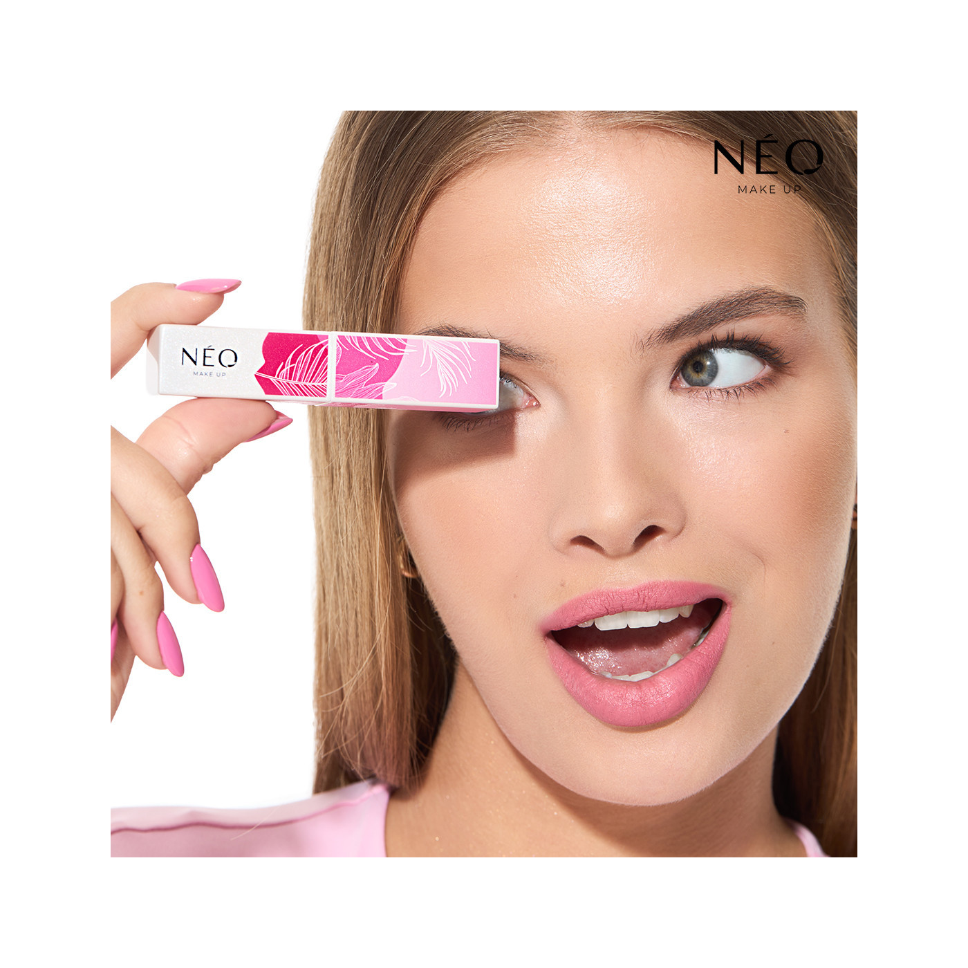 Długotrwała pomadka do ust w sztyfcie: 04 EVERYDAY IS PINK