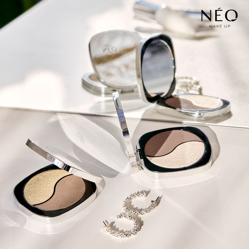 Puder brązująco–rozświetlający Tulum Sun Set 01 Hot Chocolate Puder brązująco–rozświetlający Tulum Sun Set 01 Hot Chocolate