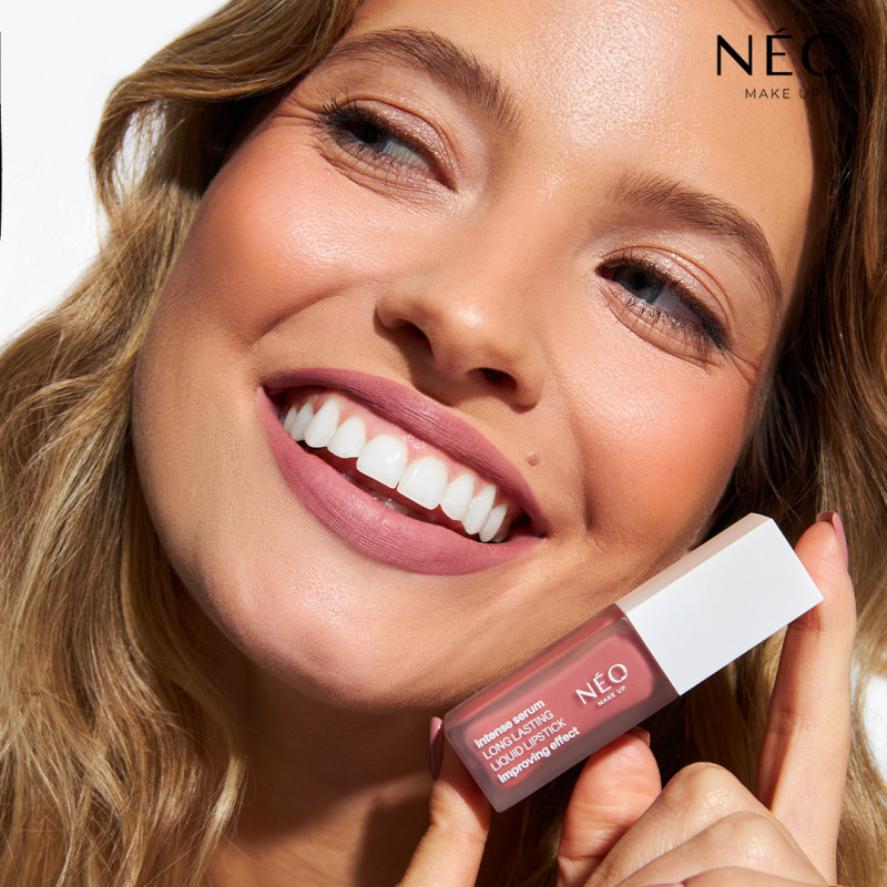 Długotrwała pomadka do ust w płynie: 03 EVERLASTING AFFECTION