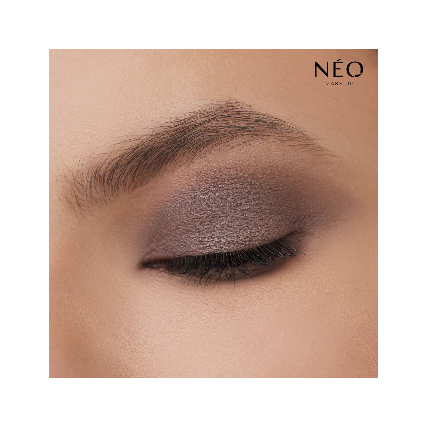 Satynowy cień sypki: 06 PERFECT MAROON