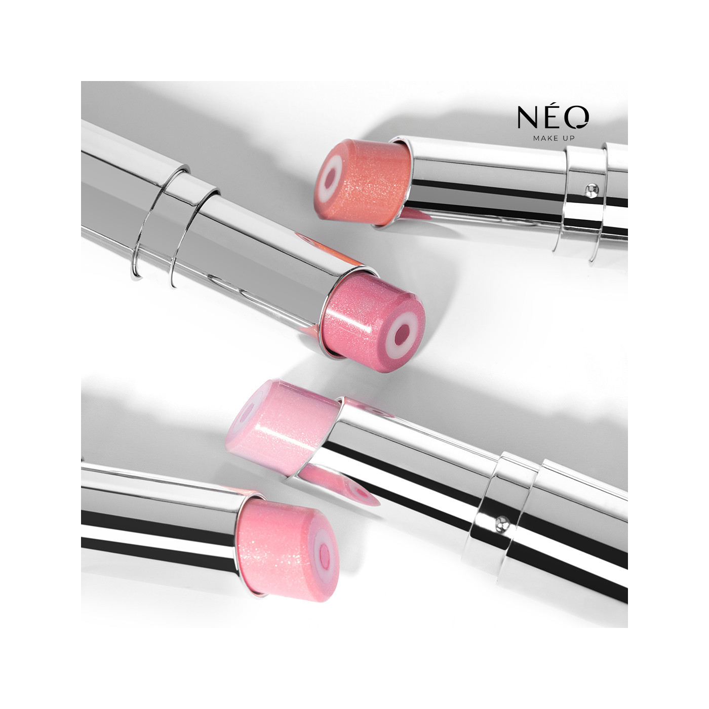 Balsam do ust w sztyfcie Triple Action: 04 GOT SWEET APRICOT