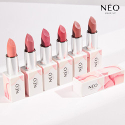 Nawilżająca pomadka Sheer Lipstick 03 Rosy Mist