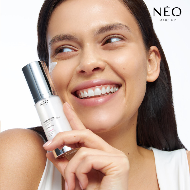 Intensywne Serum: baza przedłużająca trwałość makijażu Hydro Boost Grip Primer Intensywne Serum: baza przedłużająca trwałość makijażu Hydro Boost Grip Primer