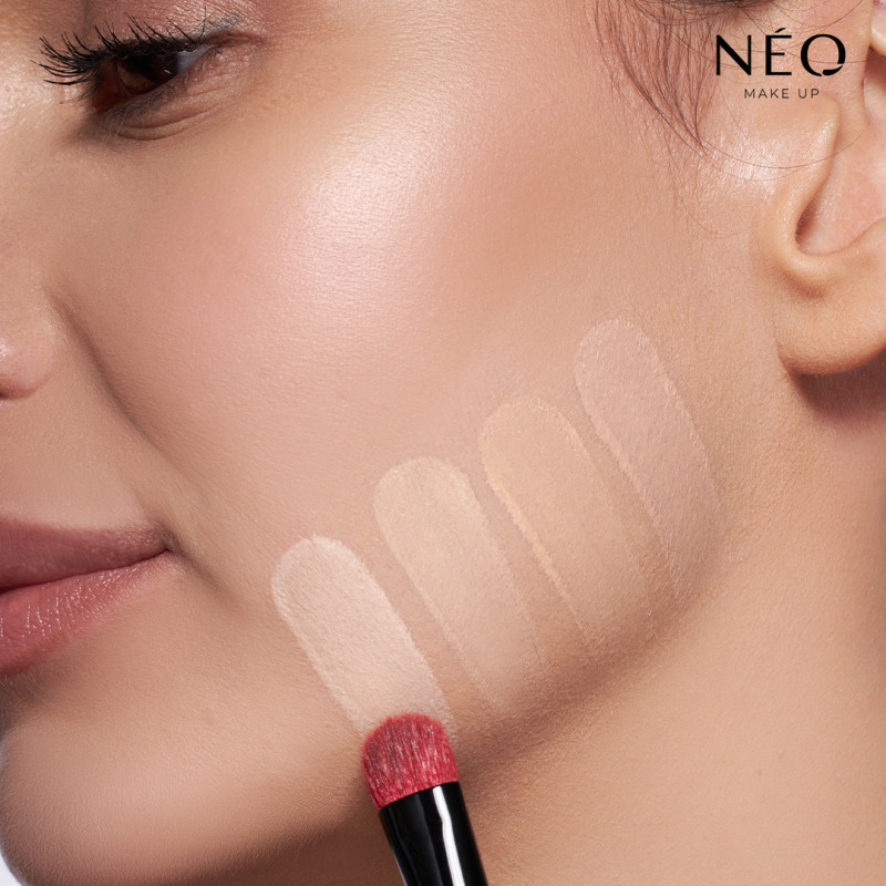 Intensywne Serum: krem koloryzujący Tinted BB Glow Cream 01 Ivory Beige